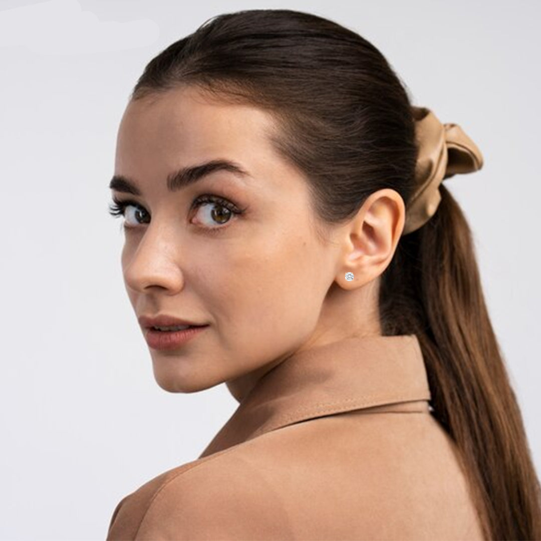 DiamondX 14k Yellow Gold Push Back Round Created White Sapphire Stud Earrings 4mm